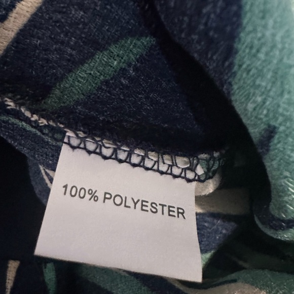 NWT Reverse Romper. Size XS. - Picture 5 of 6